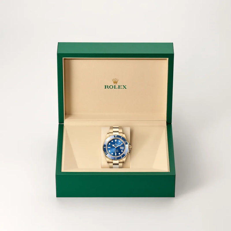 Rolex Submariner Date, M126618LB-0002 | Sergio Capone 3