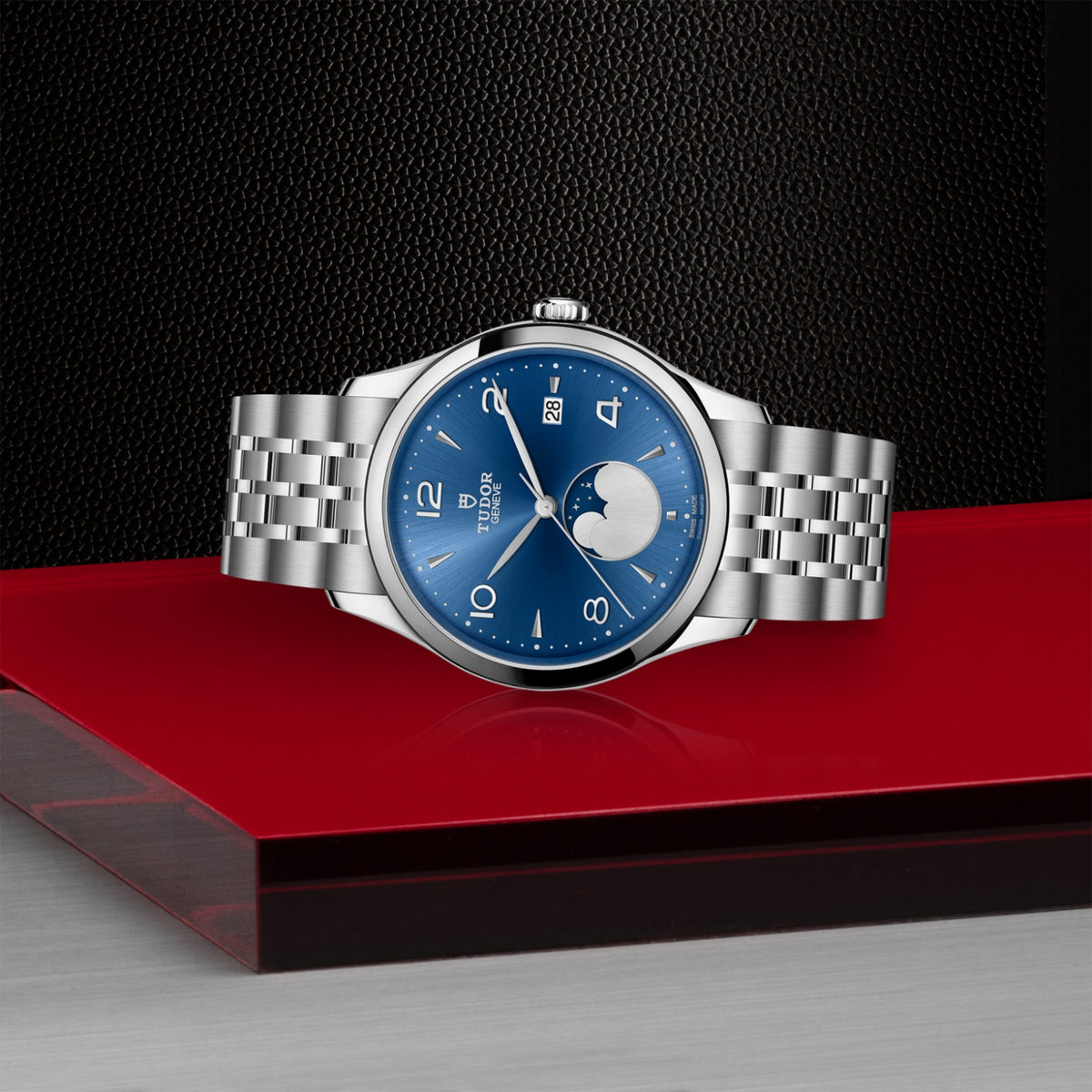 TUDOR 1926 Luna 39mm