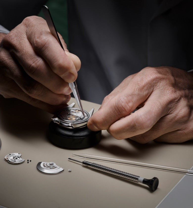 Smontaggio del movimento – revisione Rolex